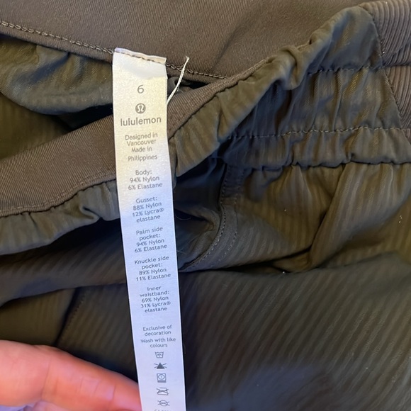 Lululemon Dance Studio Mid-Rise Cropped Pant - Picture 10 of 10